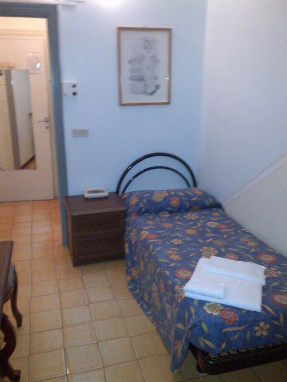 Hotel Capo Noli Zimmer foto